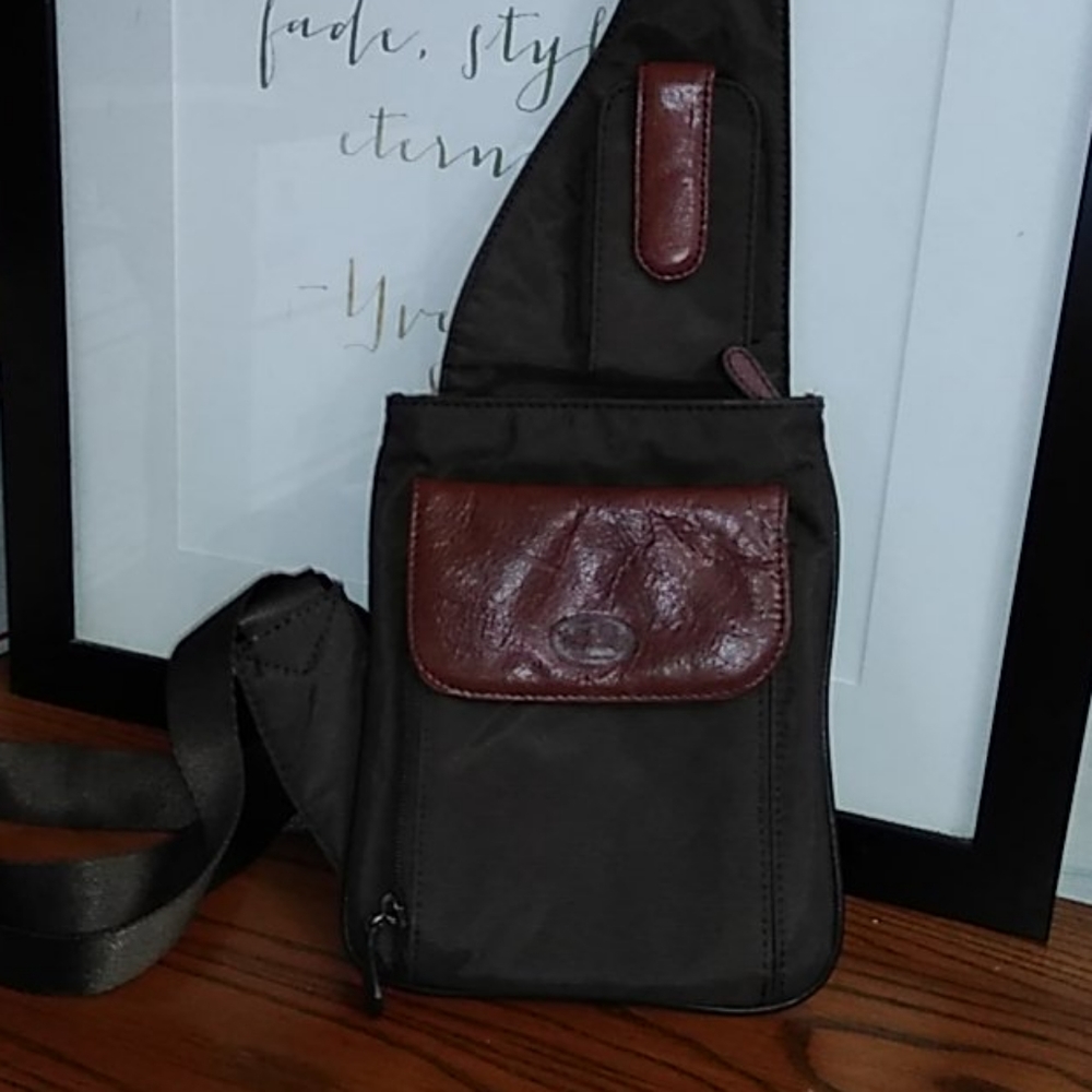 Toscanini side body/cross body purse